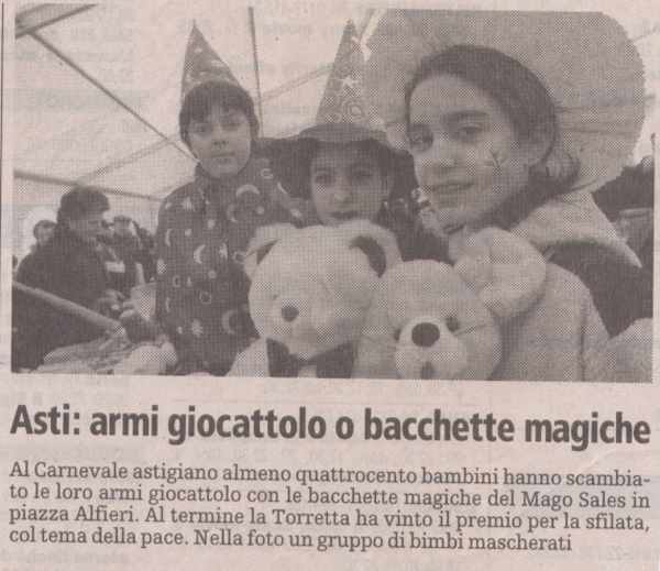 Ritaglio: Asti:armi giocattolo o bacchette magiche