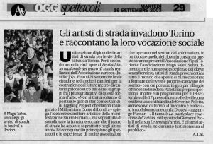Gli artisti di strada invadono Torino e raccontano la loro vocazione sociale