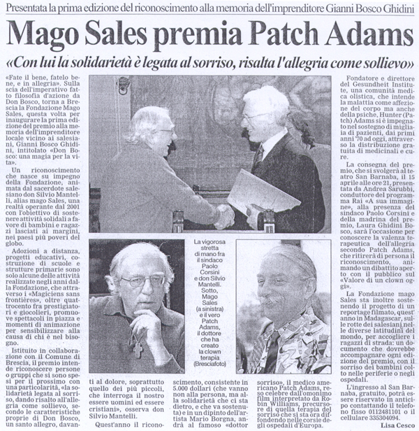 Ritaglio: Mago Sales premia Patch Adams